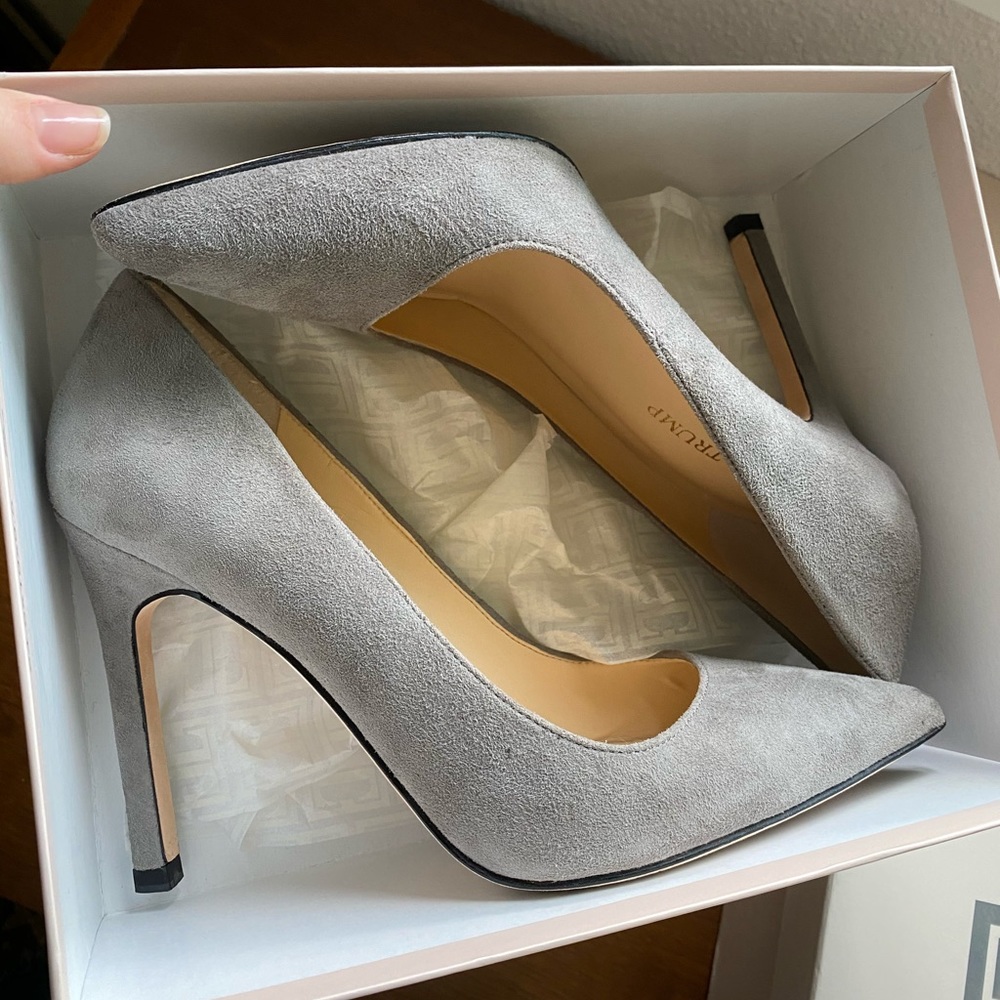 Ivanka trump carra leather suede pump